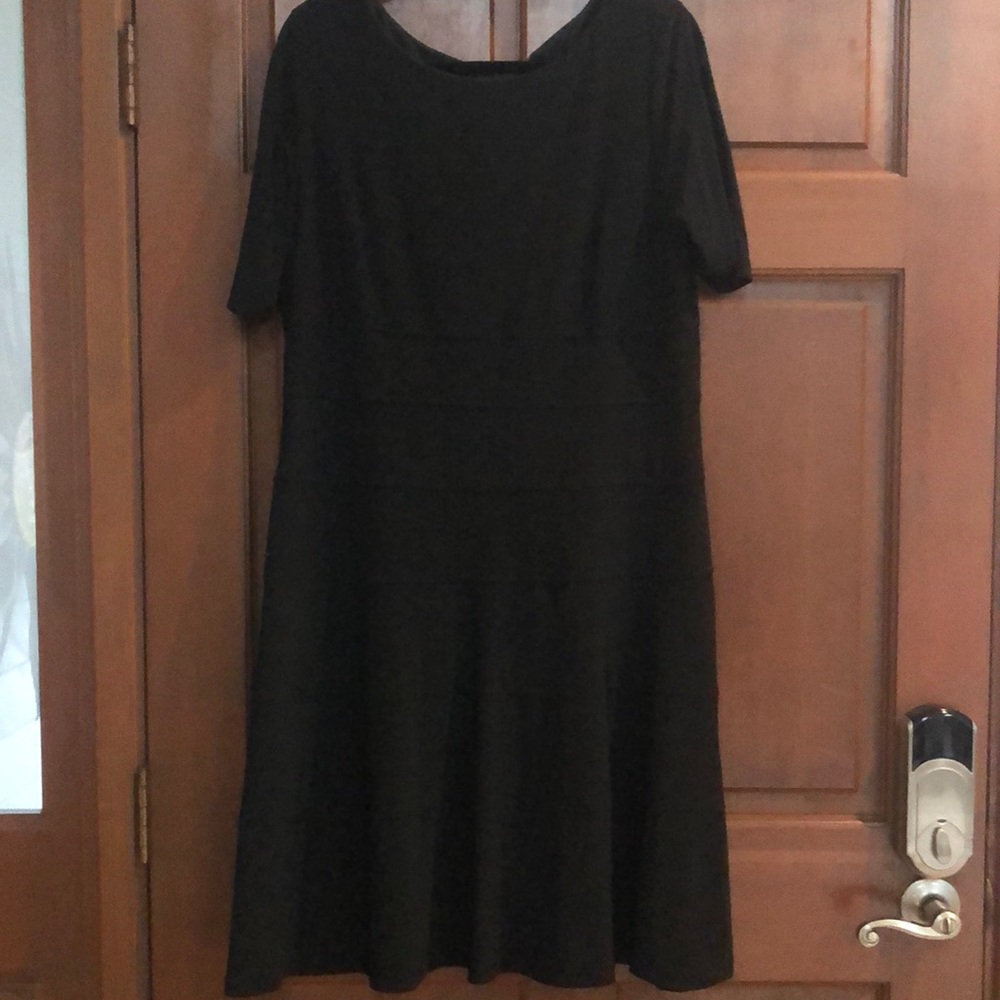 Jones New York Black Sleeve Dress